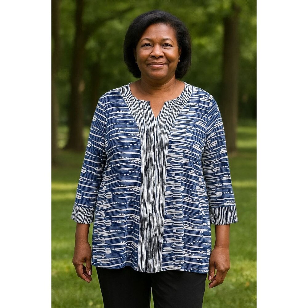 Alfred Dunner size 1X Blue Split Neck Spliced Texture Top